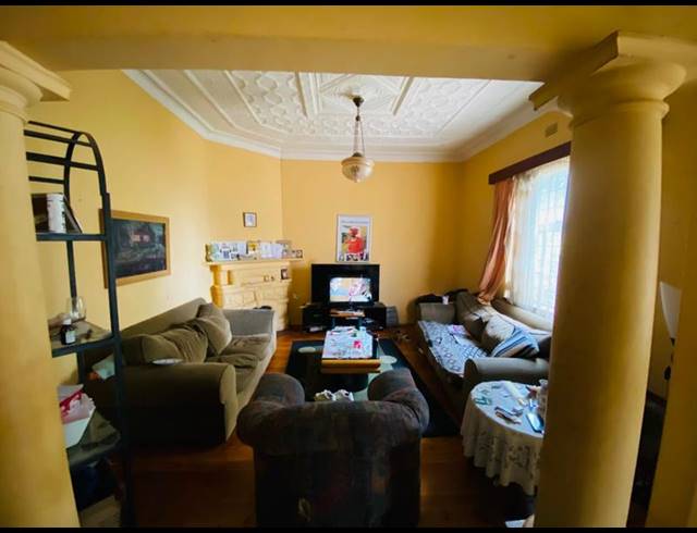 3 BEDROOM HOUSE FOR SALE IN KENILWORTH